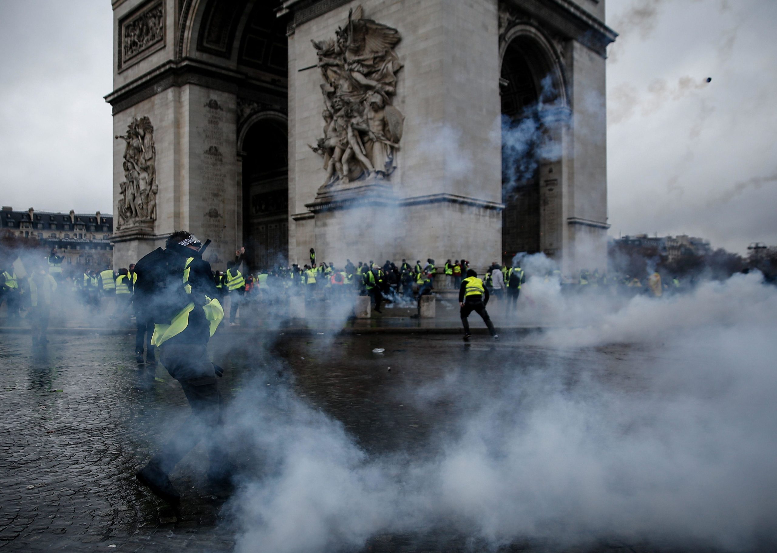 La colère des gilets jaunes,  la France en crise