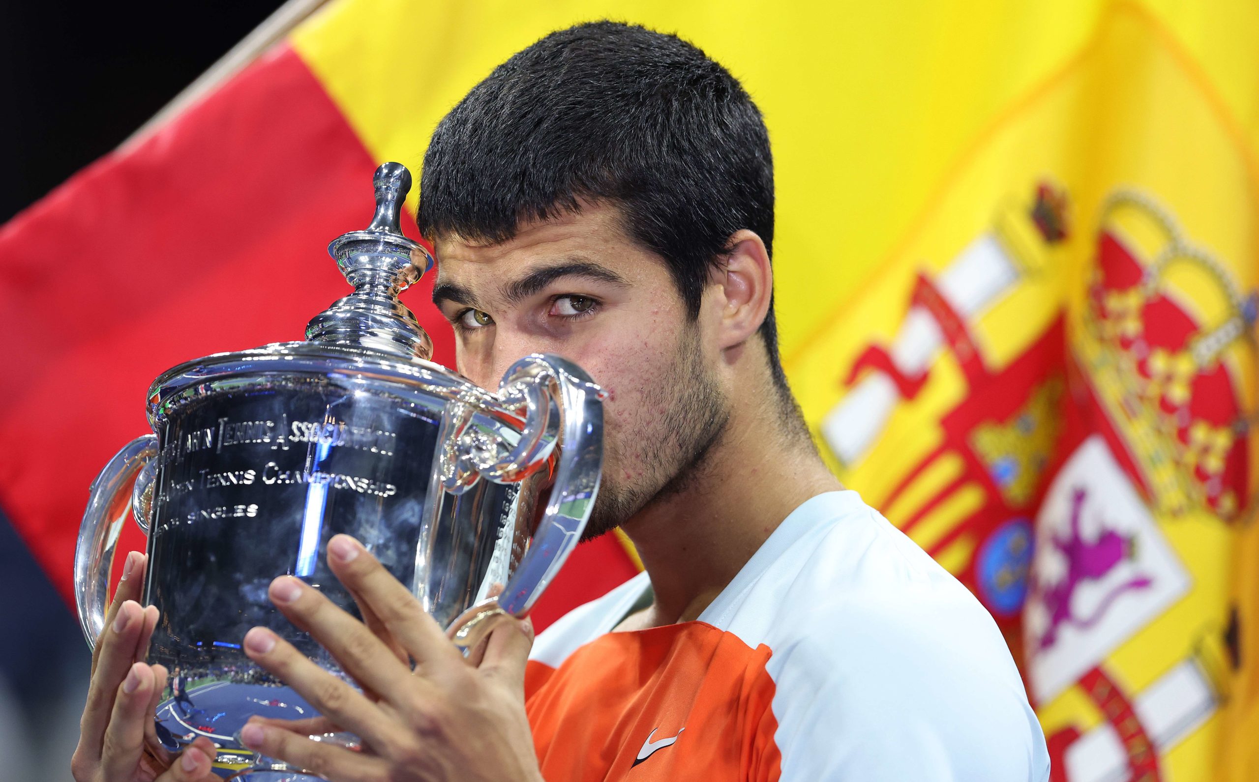 Qui est Carlos Alcaraz, vainqueur de l'US Open et plus jeune n°1 mondial de l'histoire?