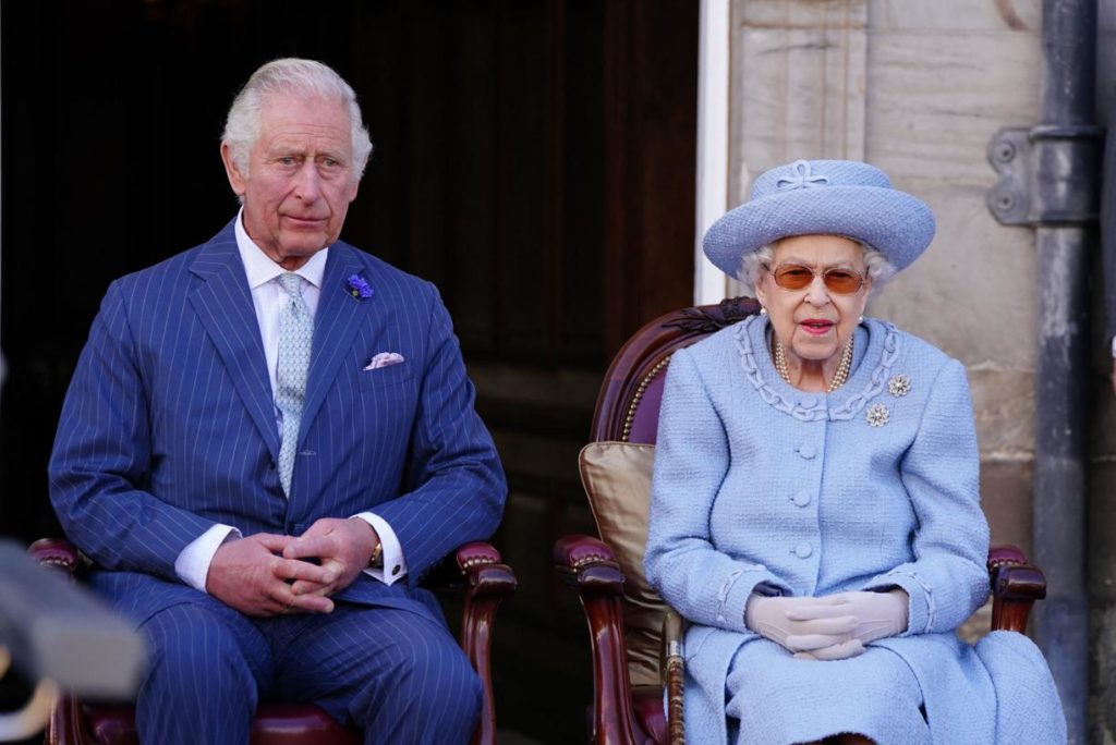 Ce qui a marqué l'actualité en juin 2022: la reine britannique Elizabeth II fête ses 70 ans de règne, alors que son état de santé inquiète. 