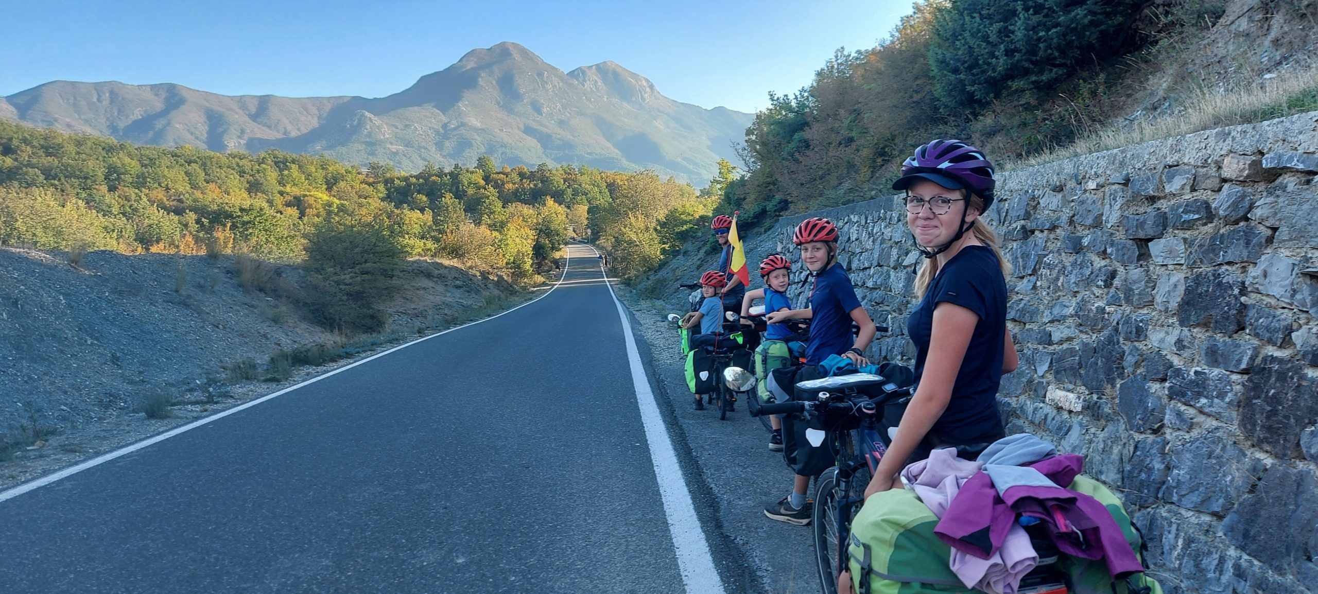 La famille Polomé est partie de Belgique a déjà parcouru plus de 5 000 km à vélo à la découverte du monde