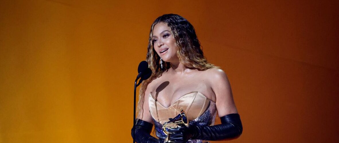 Beyoncé est devenue l'artiste la plus récompensée de tous les temps aux Grammy Awards.