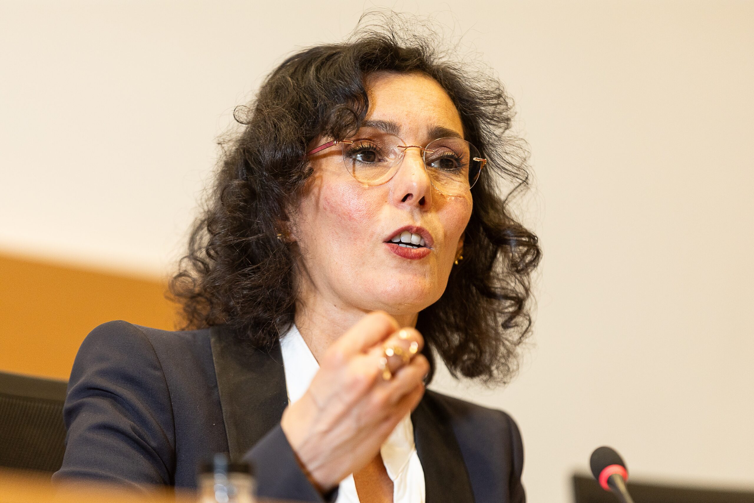 « Irangate » : Hadja Lhabib ne démissionnera pas